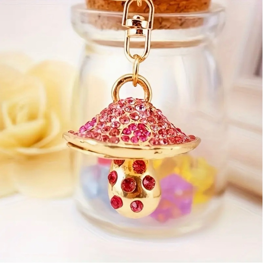 Mushroom Bag Charm Keychain with Key Ring for Purse Handbag Pink Rhinestone New